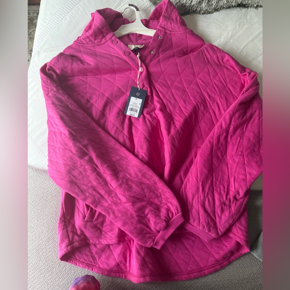 Universal Thread Quilted Pullover in Bright Fuchs… - image 2